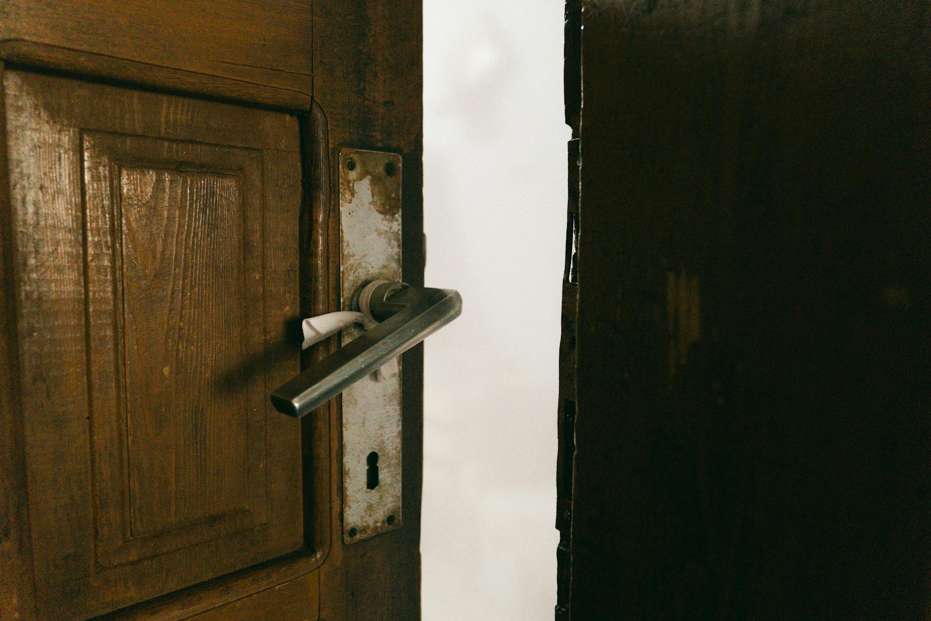 60 door puns
