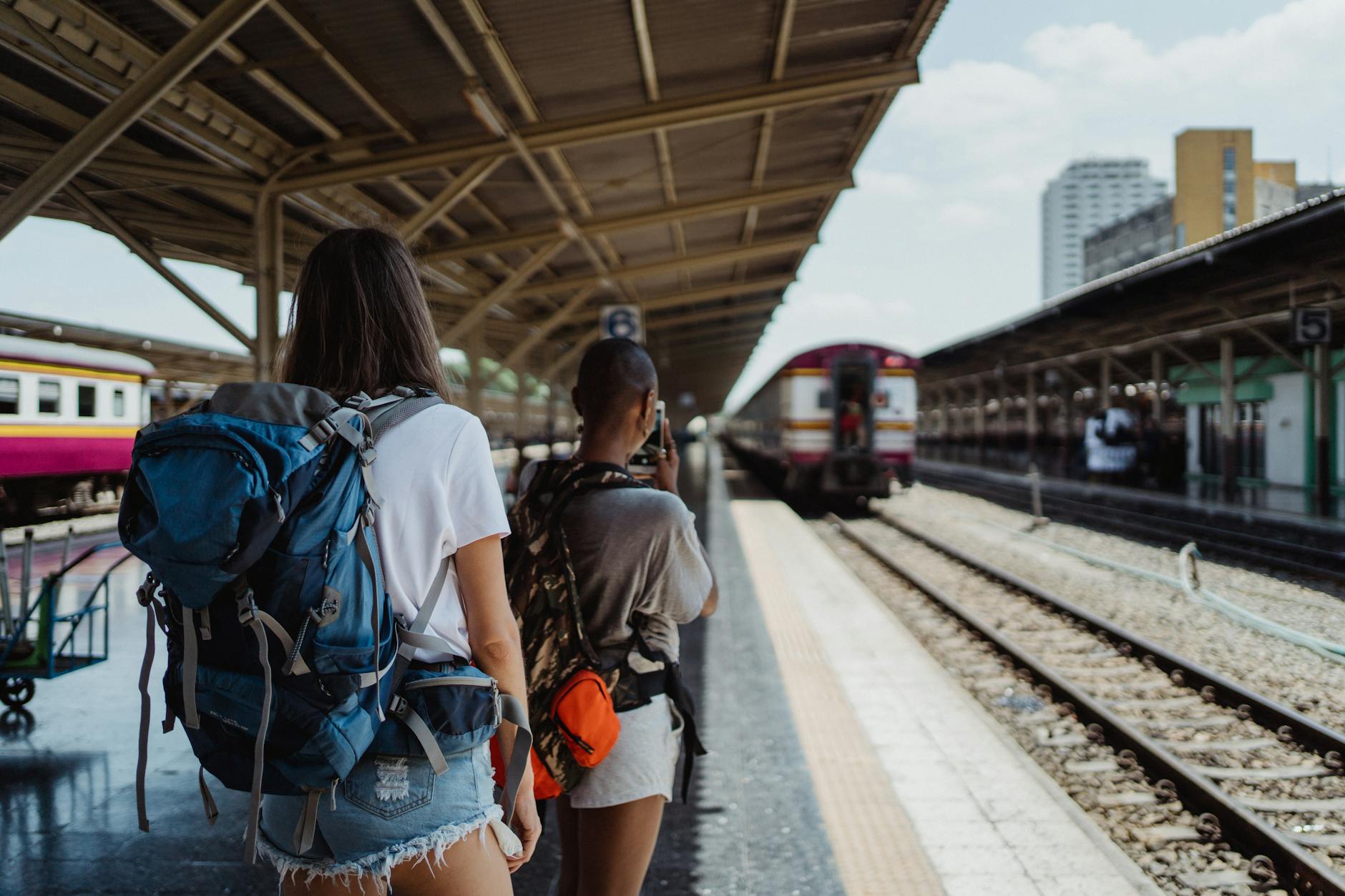 60 travel puns